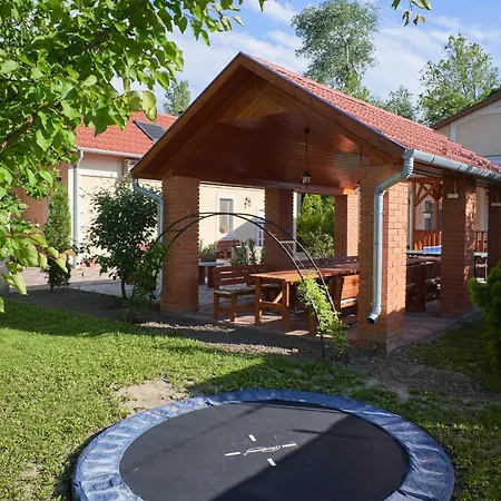 Pensiune Park-lak Vendeghaz Makó
